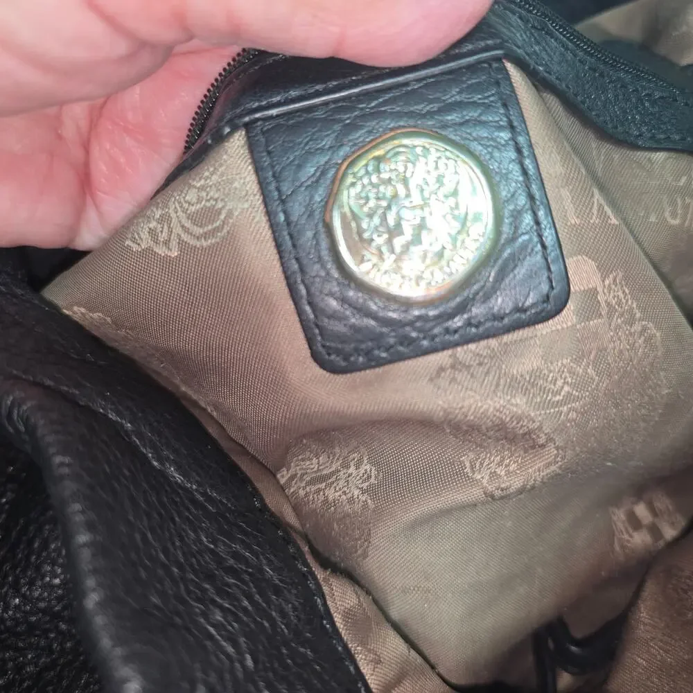 VINCE CAMUTO XL LEATHER BLACK HOBO BAG
